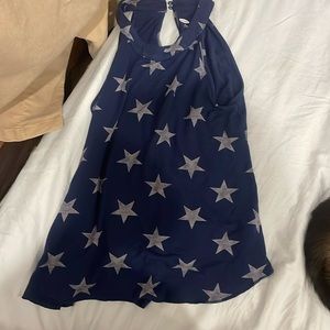 Old navy dark blue stared top.